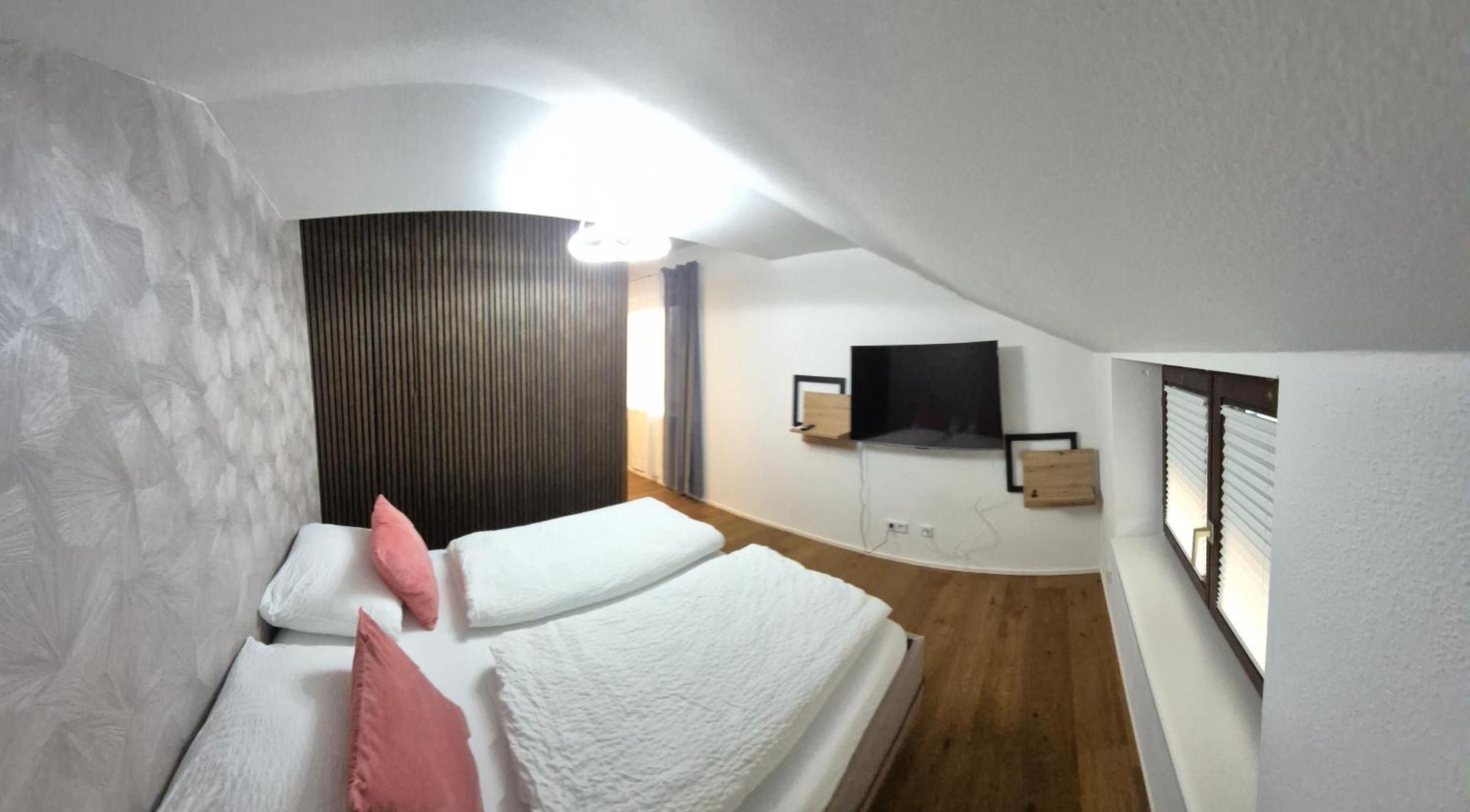 Ferienwohnung Nahe Gmunden Top 3 Pinsdorf Dış mekan fotoğraf